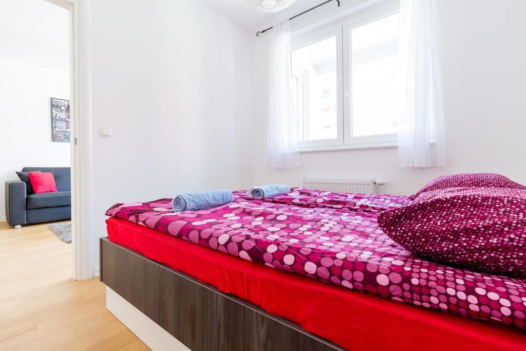 Flexible Selfcheckins 9 - Zagreb - Garage - Electric Vehicle Ccharger - Loggia - New - Apartments Repinc 9 エクステリア 写真